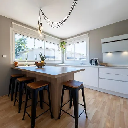 Lumiere Toulousaine - Duplex Climatise تولوز