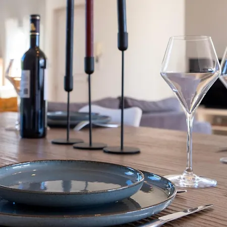 Lumiere Toulousaine - Duplex Climatise Apartament